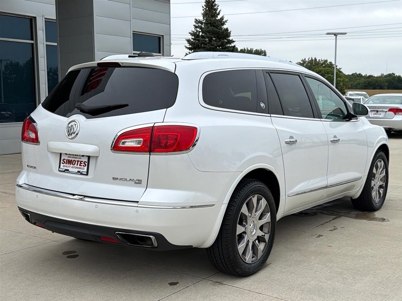 Buick Enclave AWD 4dr Premium 2016