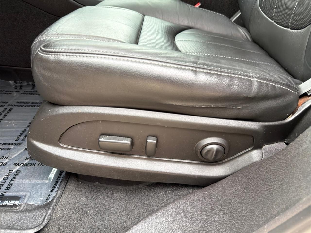 Buick Enclave AWD 4dr Premium 2016