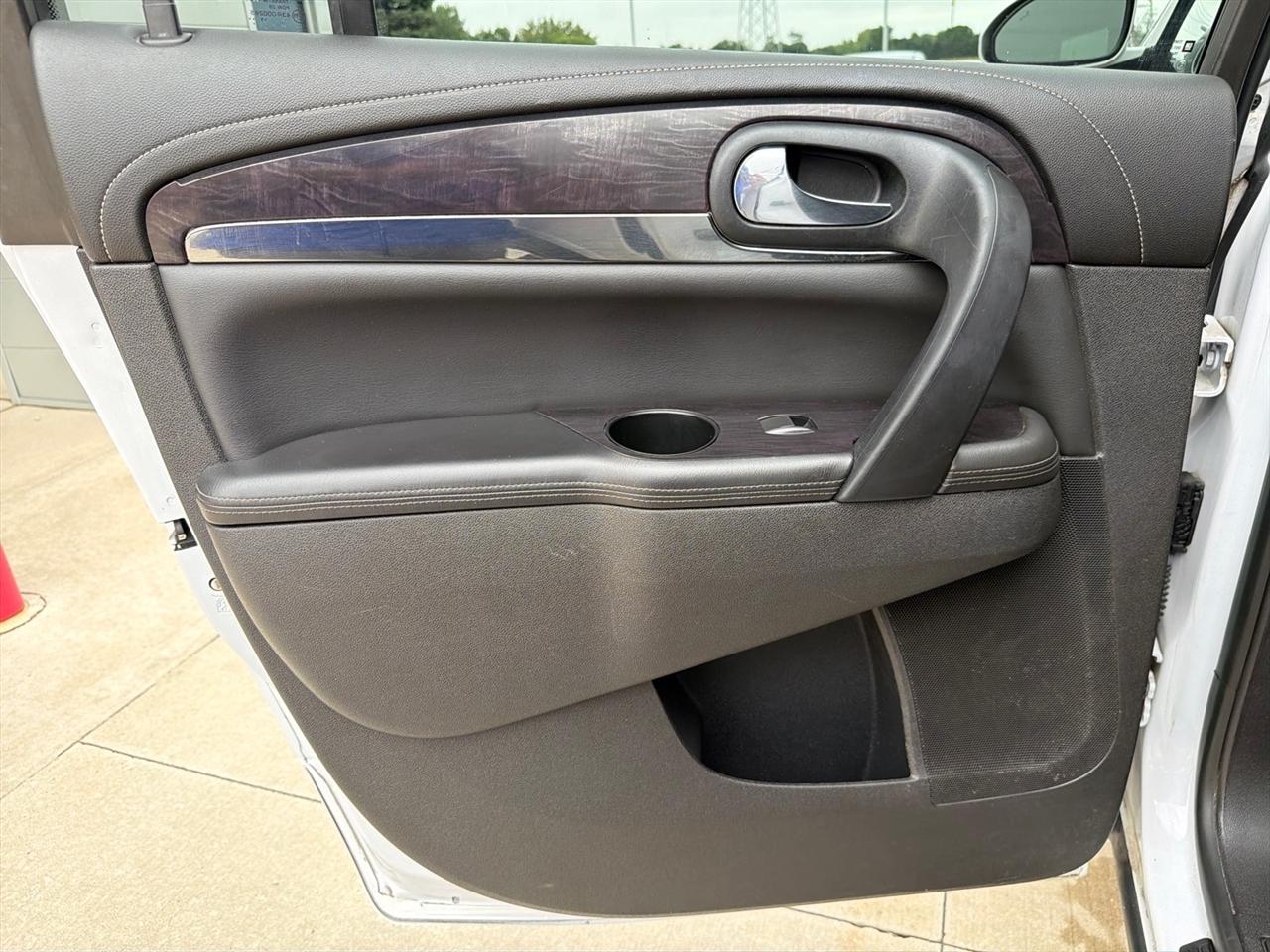 Buick Enclave AWD 4dr Premium 2016