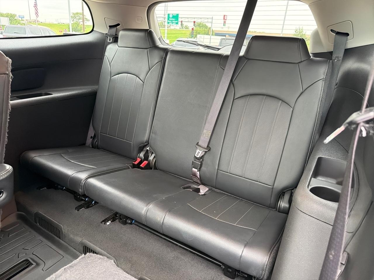 Buick Enclave AWD 4dr Premium 2016