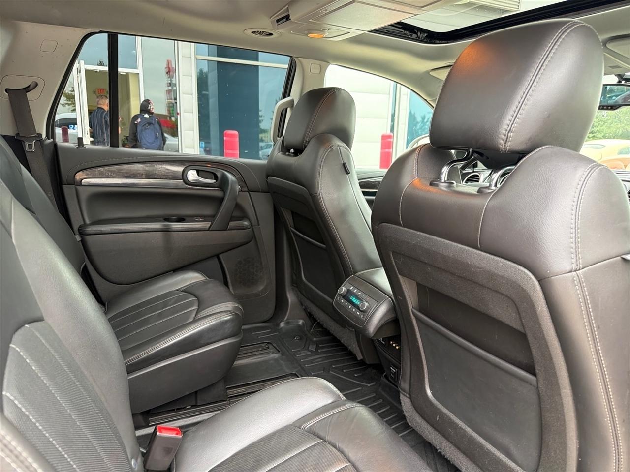 Buick Enclave AWD 4dr Premium 2016