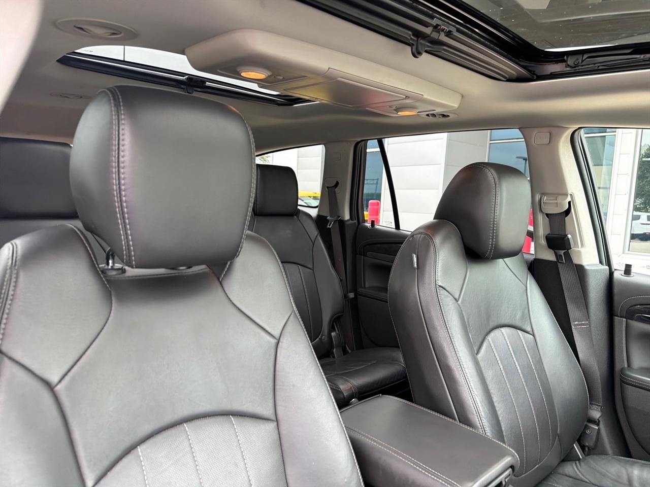 Buick Enclave AWD 4dr Premium 2016