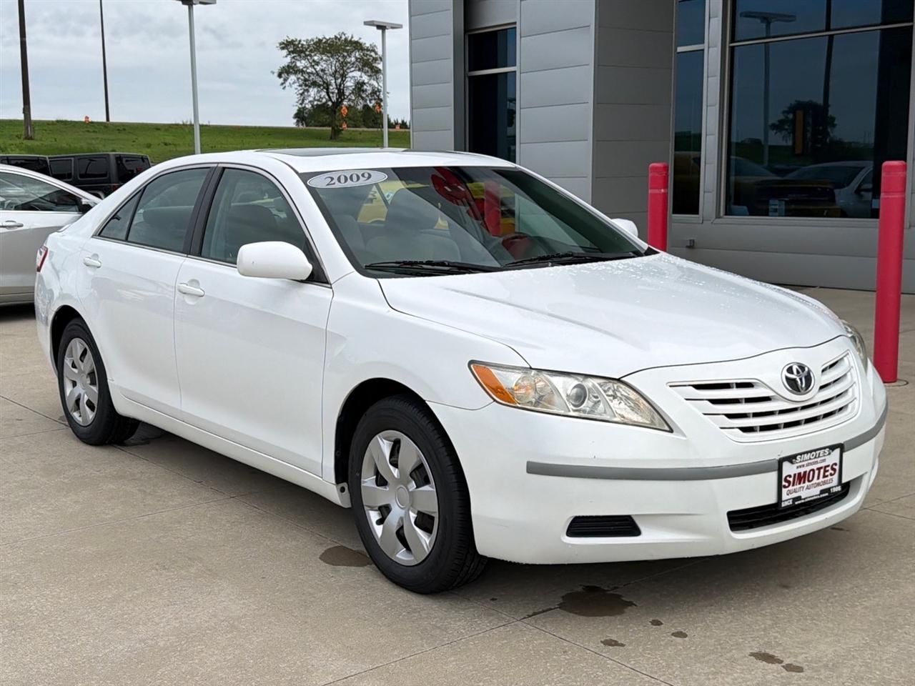 Toyota Camry LE 2009