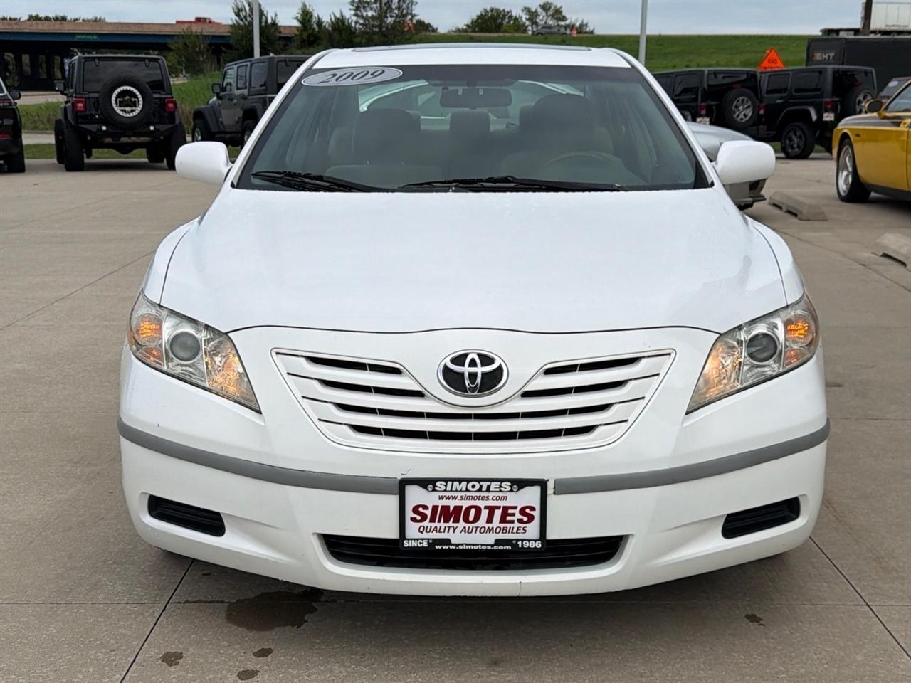 Toyota Camry LE 2009