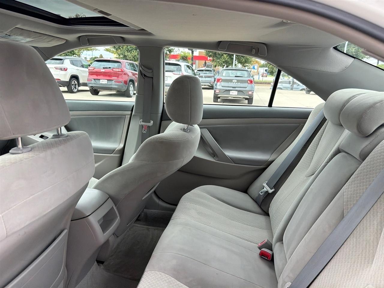 Toyota Camry LE 2009