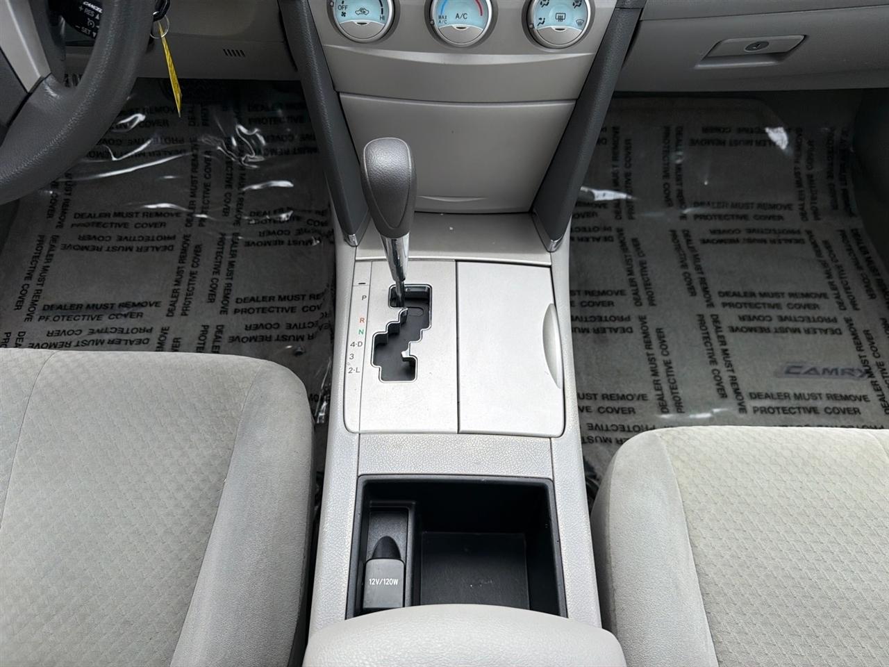 Toyota Camry LE 2009