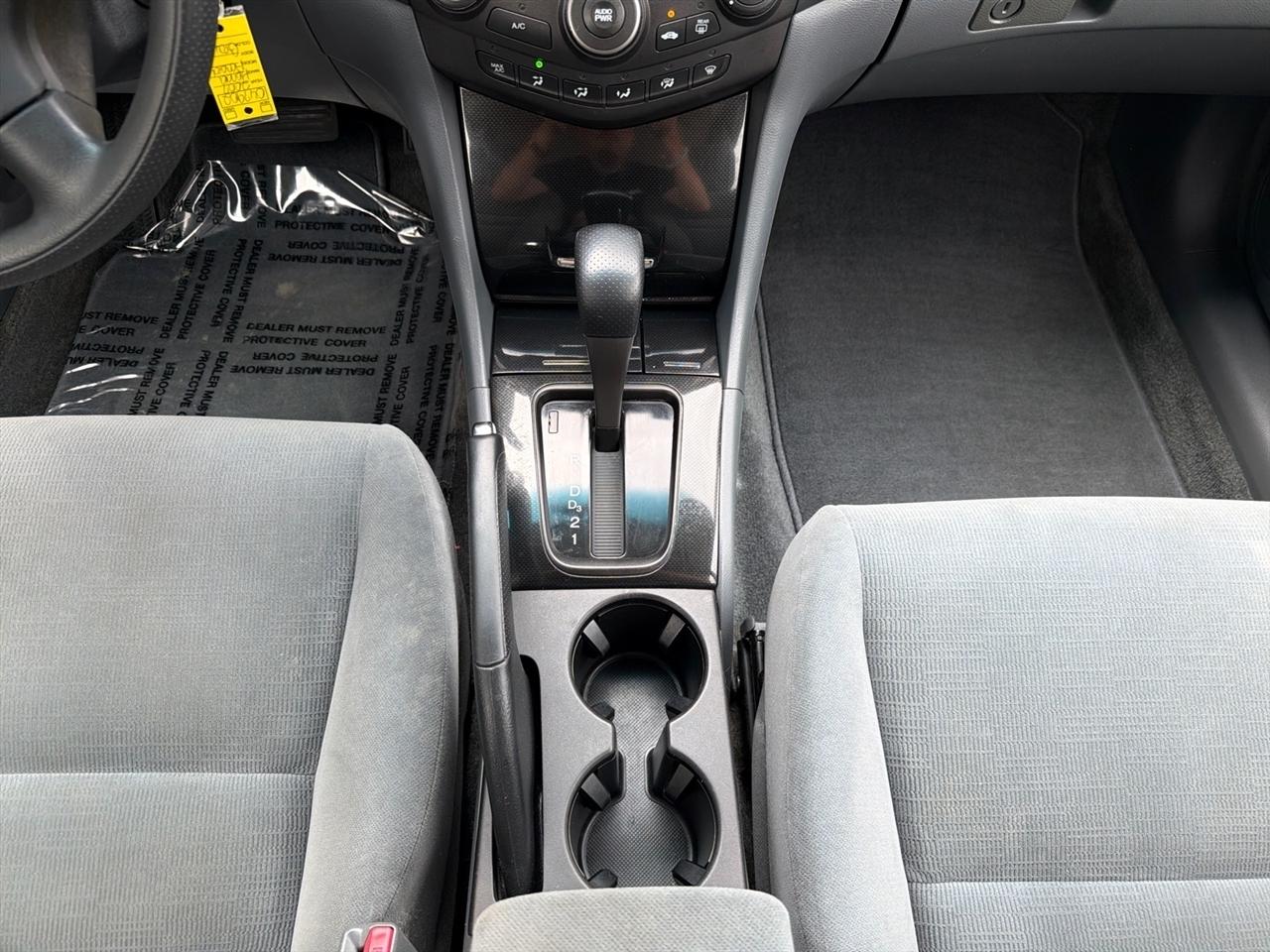 Honda Accord Sdn 4dr I4 AT LX SE 2007