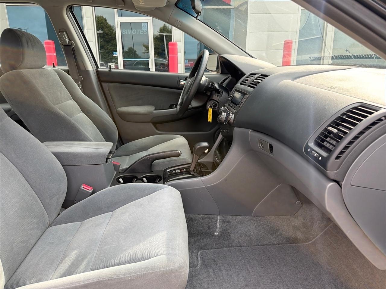 Honda Accord Sdn 4dr I4 AT LX SE 2007