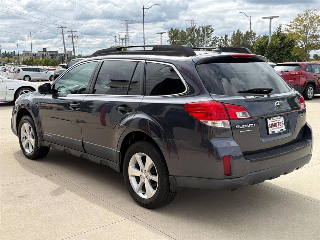 Subaru Outback 4dr Wgn H4 Auto 2.5i Limited 2013