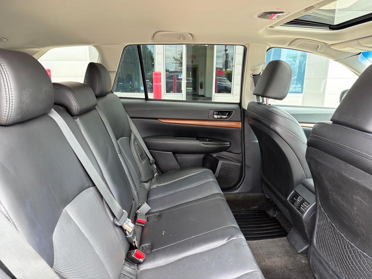 Subaru Outback 4dr Wgn H4 Auto 2.5i Limited 2013