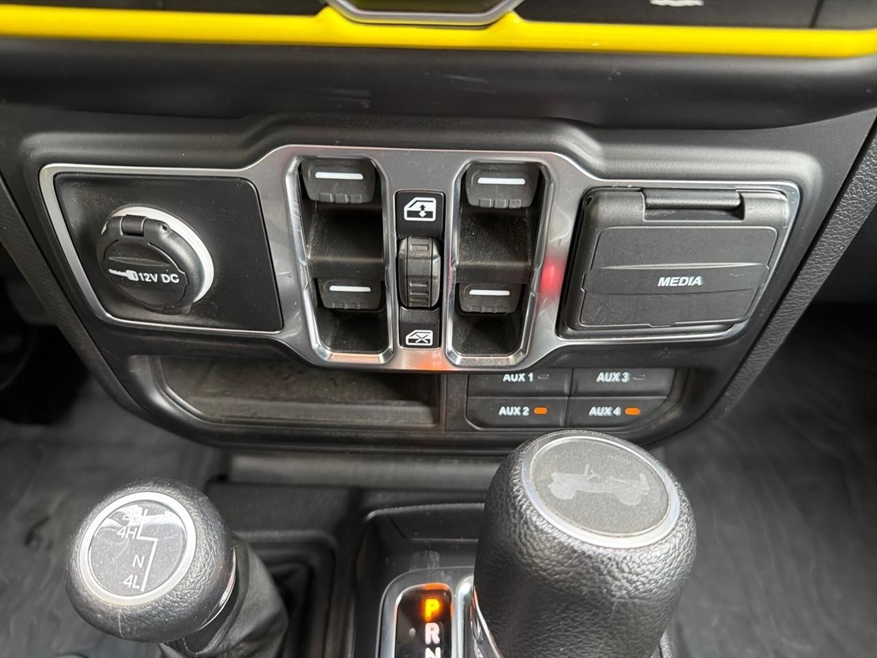 Jeep Wrangler High Tide 4 Door 4x4 2023