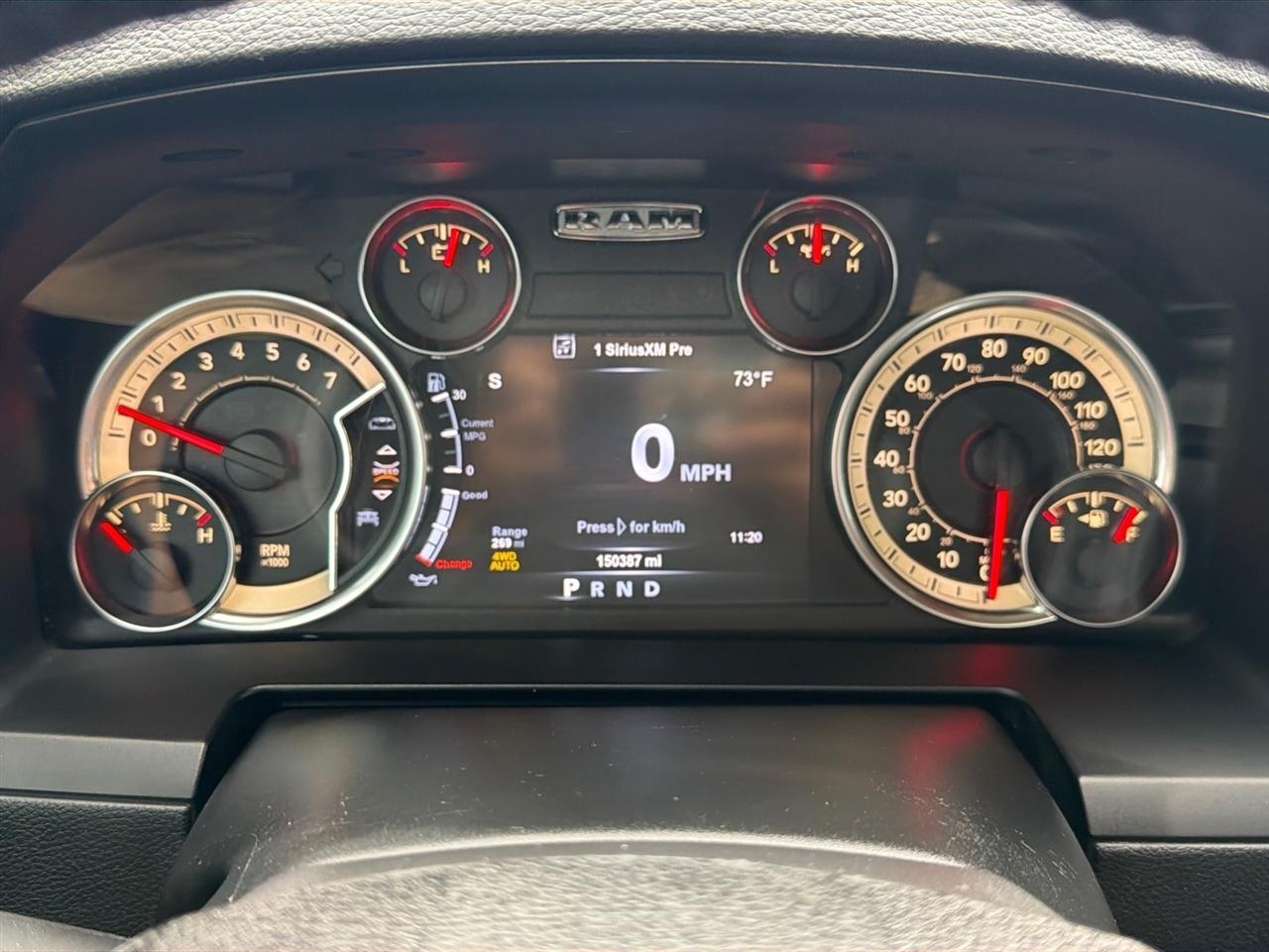 RAM 1500 Night 4x4 Crew Cab 5'7" Box 2017