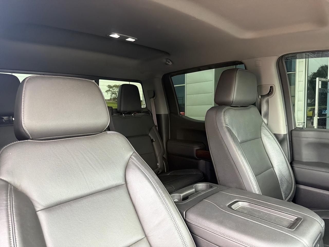 GMC Sierra 1500 4WD Crew Cab 147" SLT 2020