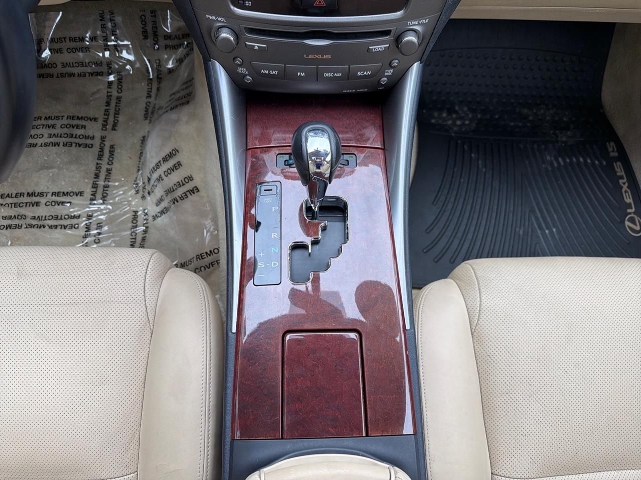 Lexus IS 250 4dr Sport Sdn Auto AWD 2007