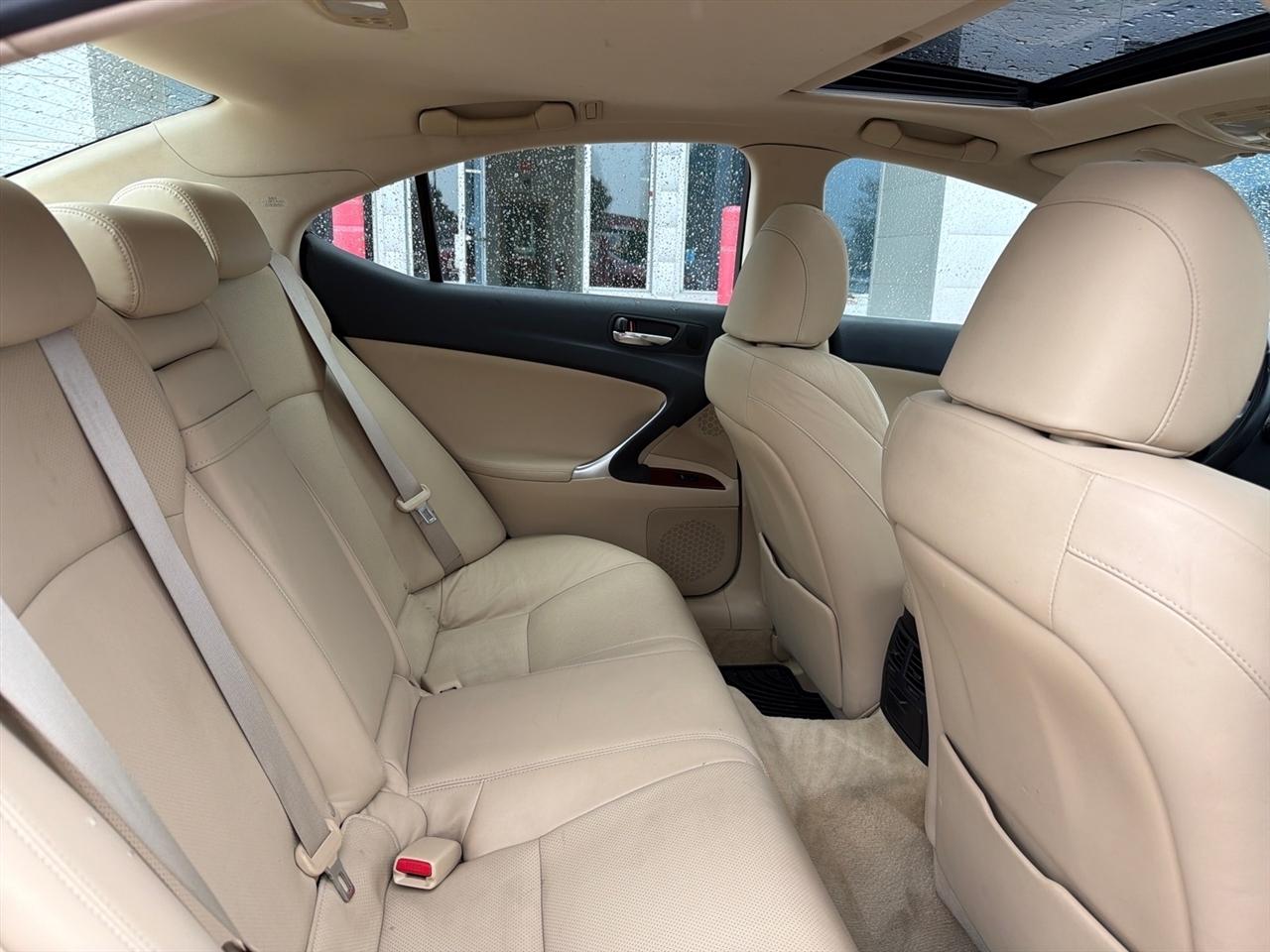 Lexus IS 250 4dr Sport Sdn Auto AWD 2007