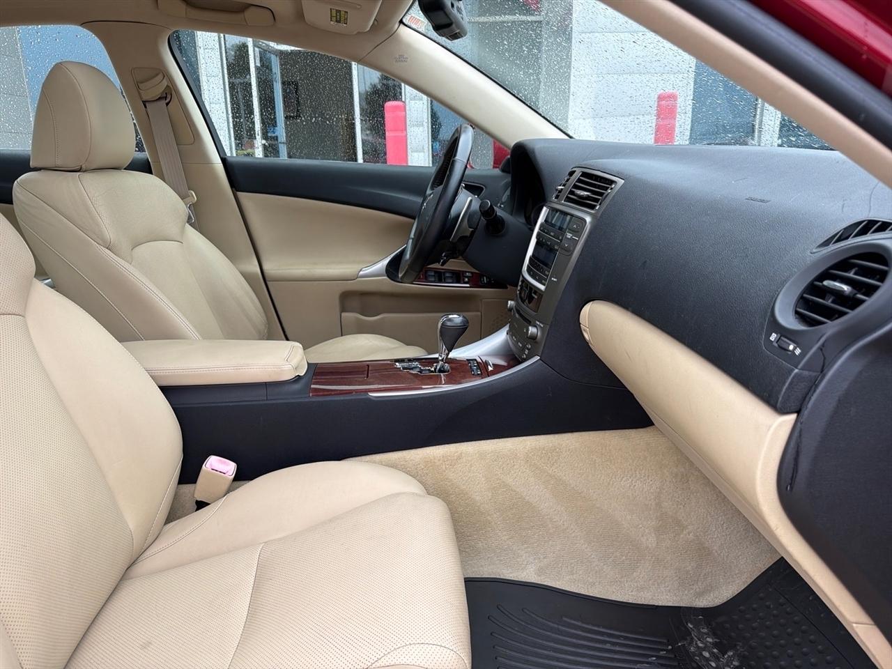 Lexus IS 250 4dr Sport Sdn Auto AWD 2007