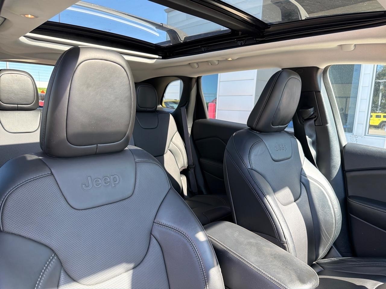 Jeep Cherokee Limited 4x4 2022