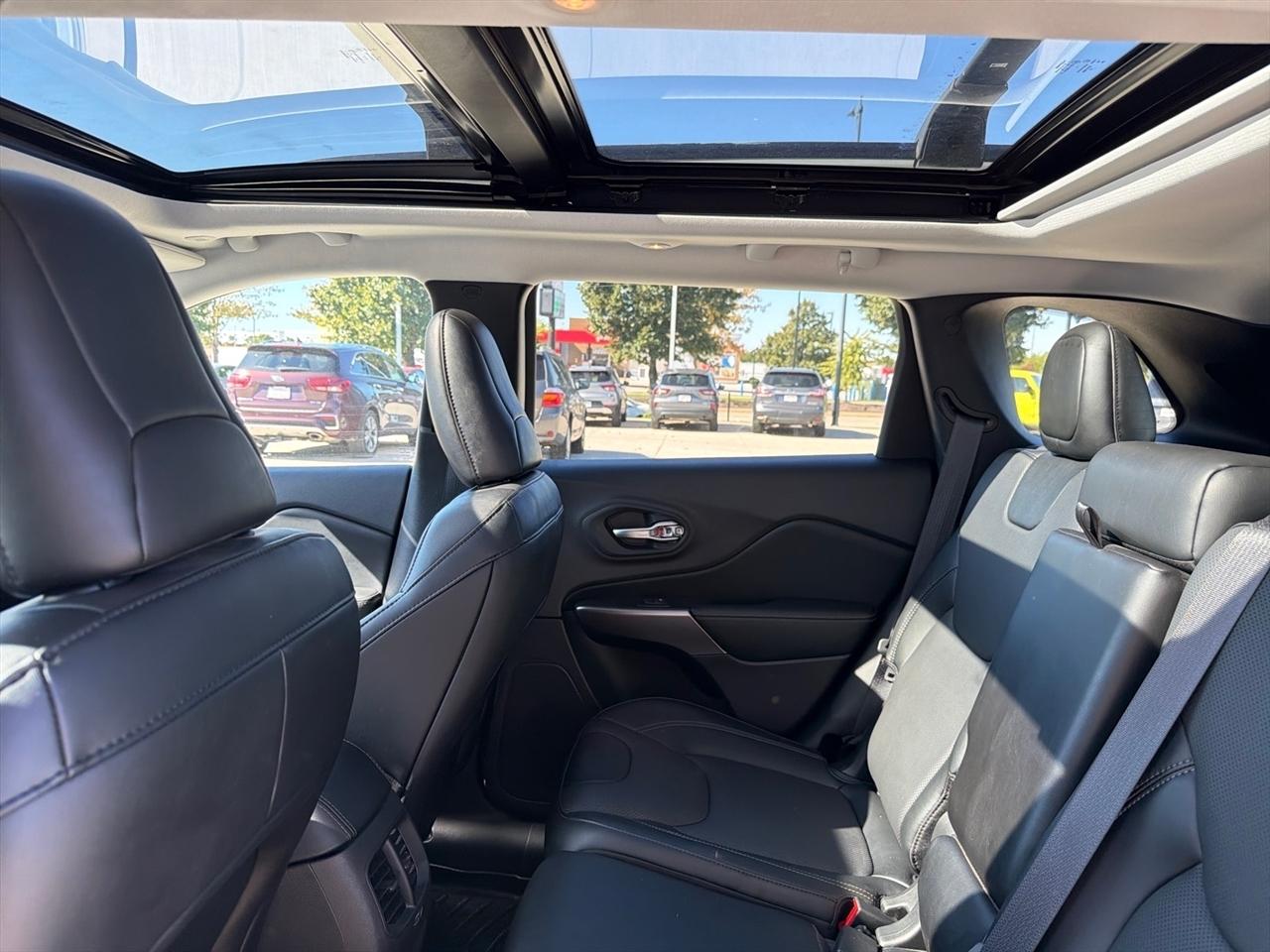 Jeep Cherokee Limited 4x4 2022