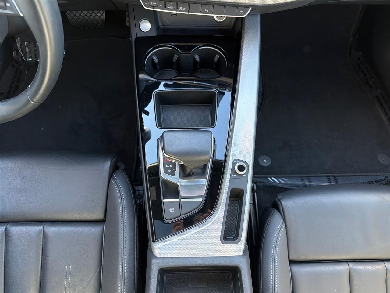 Audi A5 Sportback S line Premium 45 TFSI quattro 2025