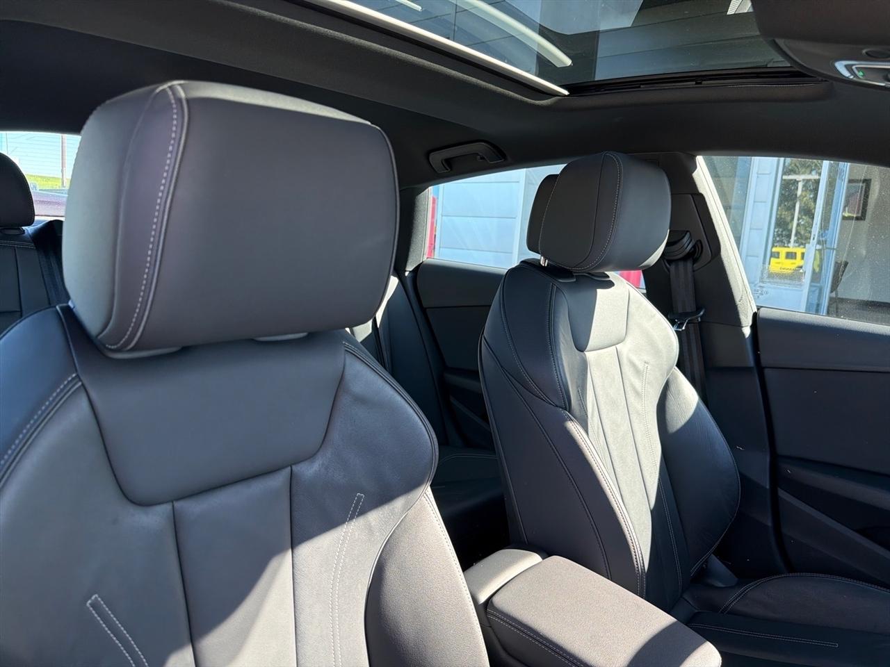 Audi A5 Sportback S line Premium 45 TFSI quattro 2025