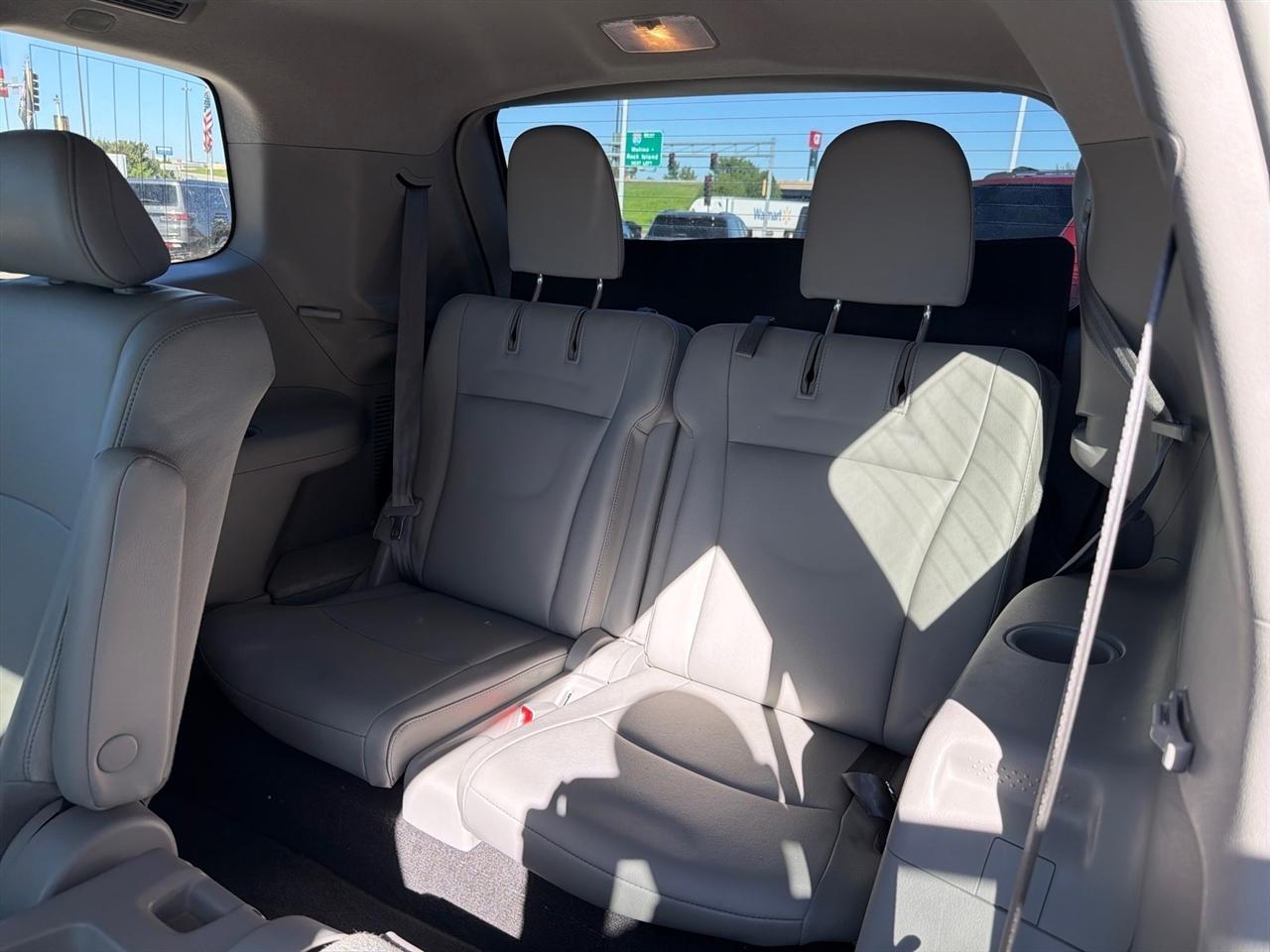 Toyota Highlander 4WD 4dr V6 (Natl) 2013