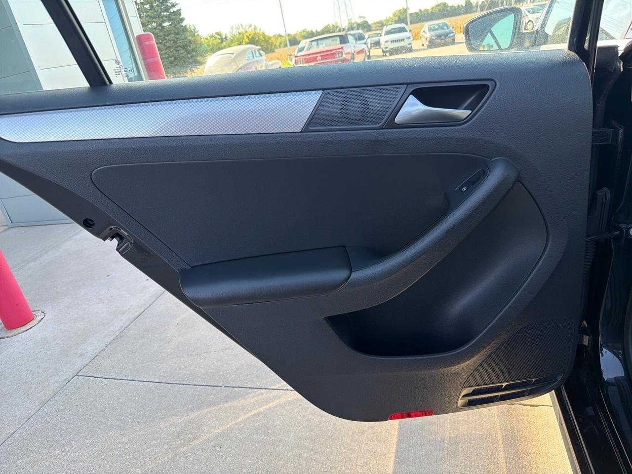 Volkswagen Jetta 1.4T SE Auto 2017