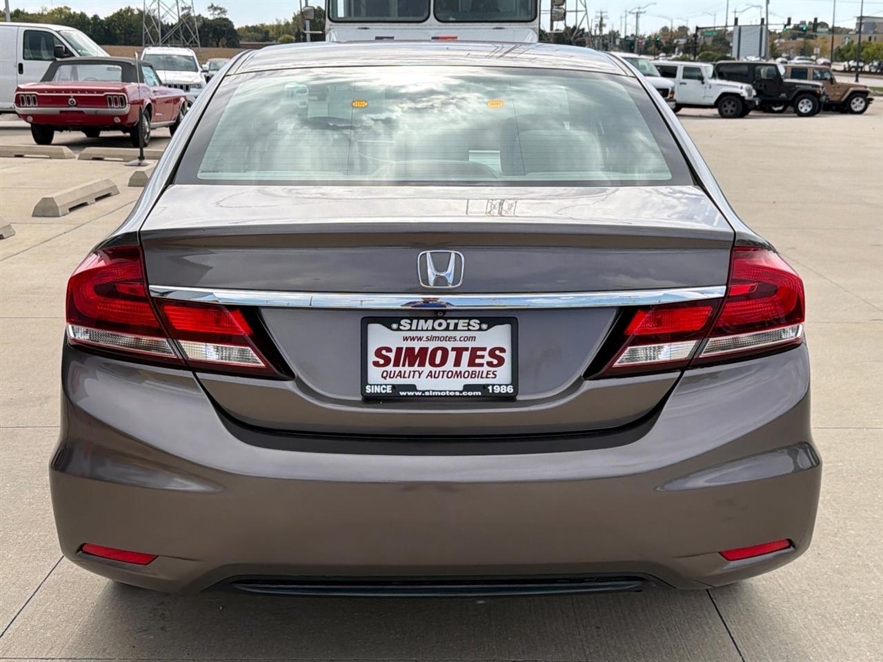 Honda Civic Sedan 4dr CVT LX 2014