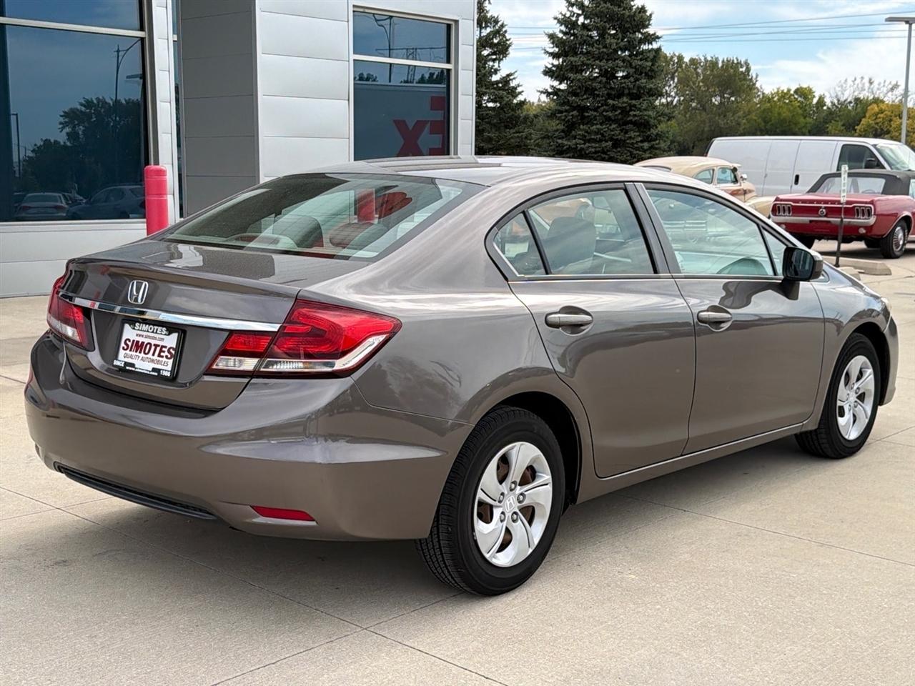 Honda Civic Sedan 4dr CVT LX 2014