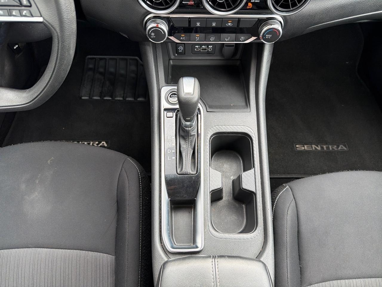 Nissan Sentra SV CVT 2024