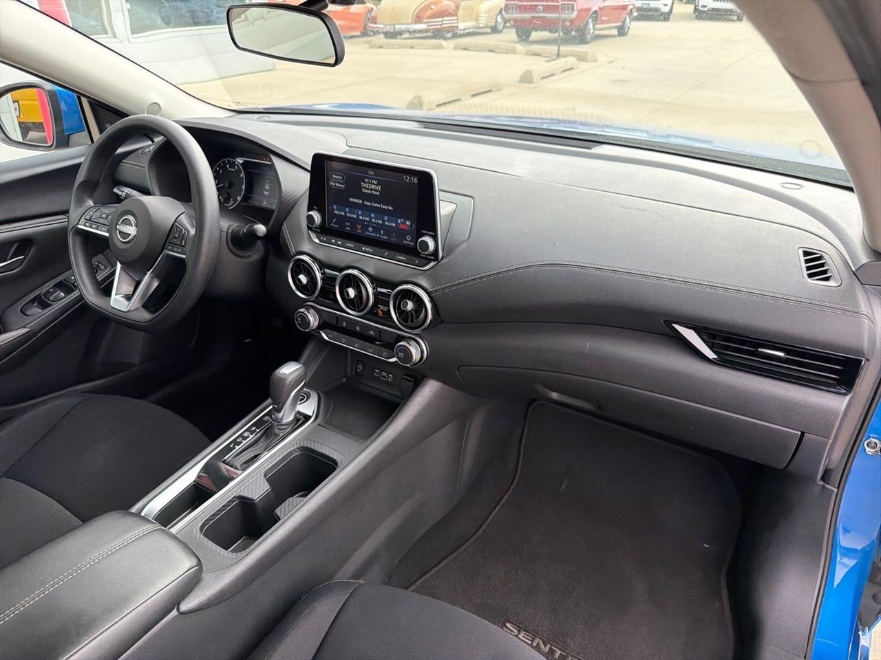 Nissan Sentra SV CVT 2024