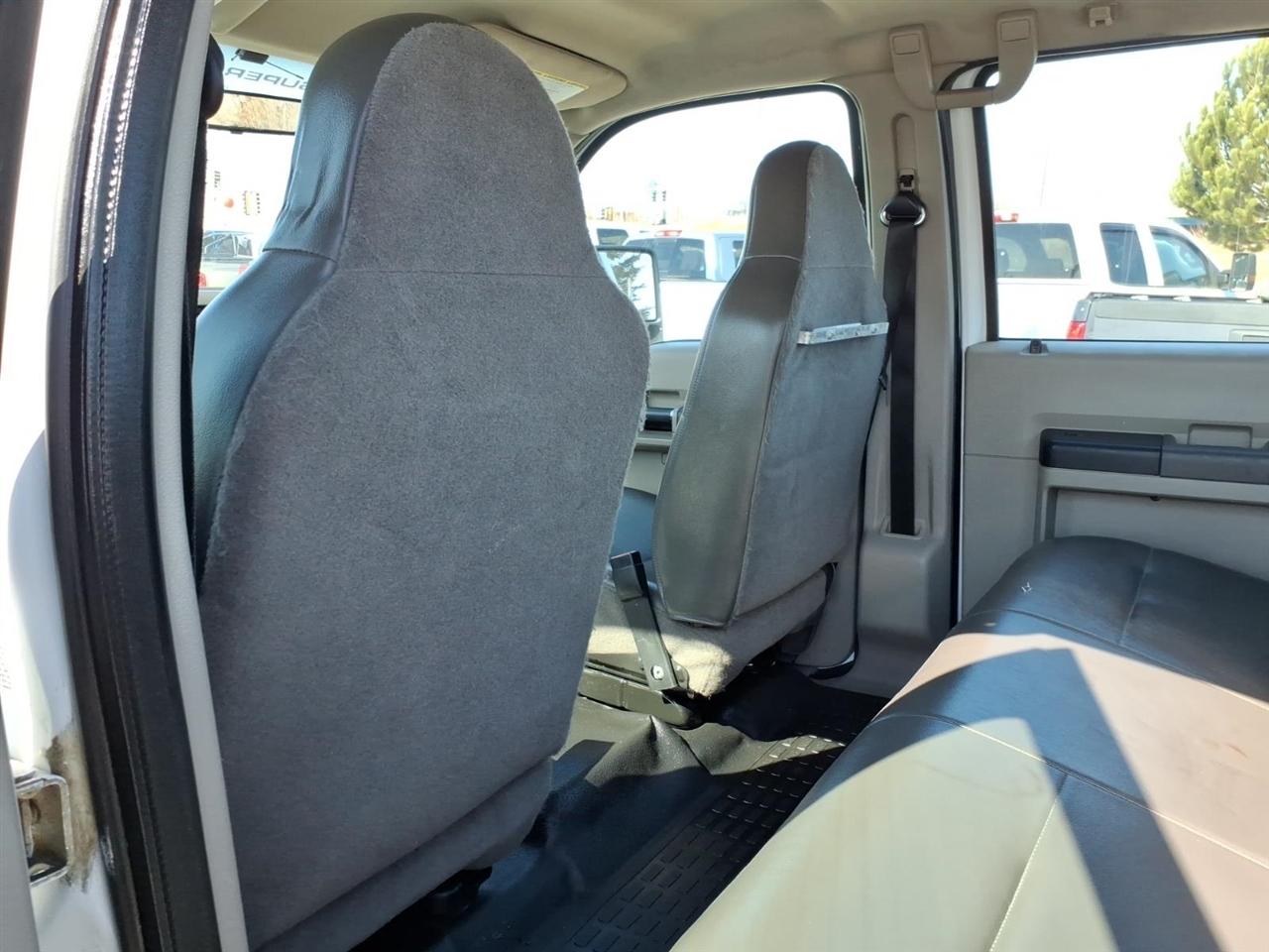 Ford Super Duty F-350 SRW 4WD Crew Cab 156" Harley-Davidson 2010