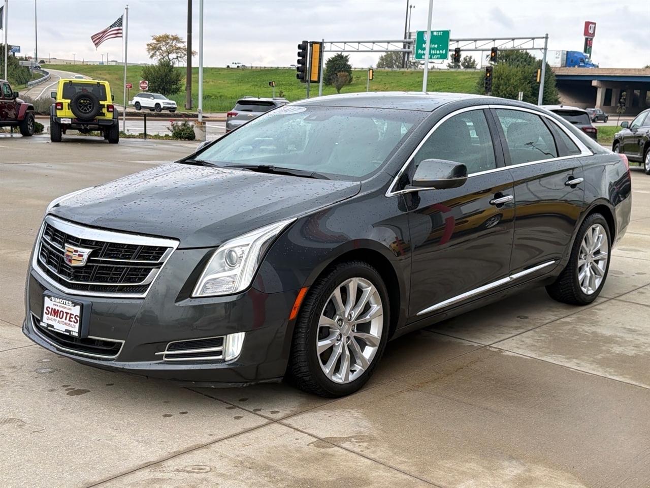 Cadillac XTS 4dr Sdn Luxury AWD 2017