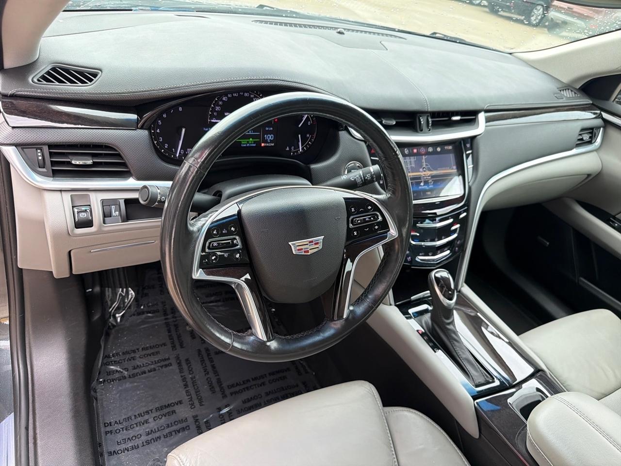 Cadillac XTS 4dr Sdn Luxury AWD 2017