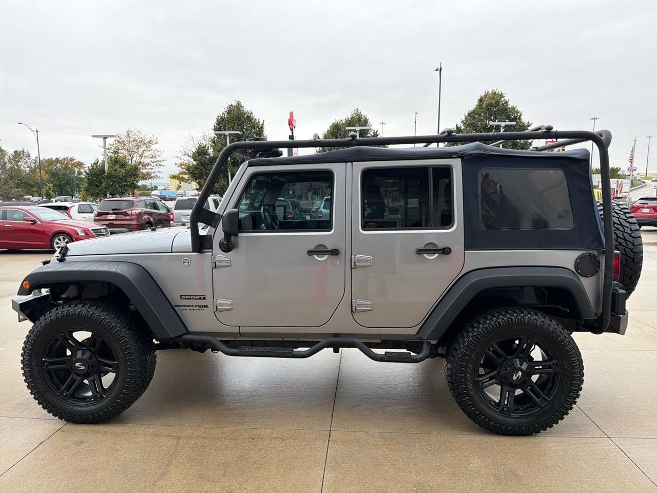 Jeep Wrangler JK Unlimited Sport S 4x4 2018