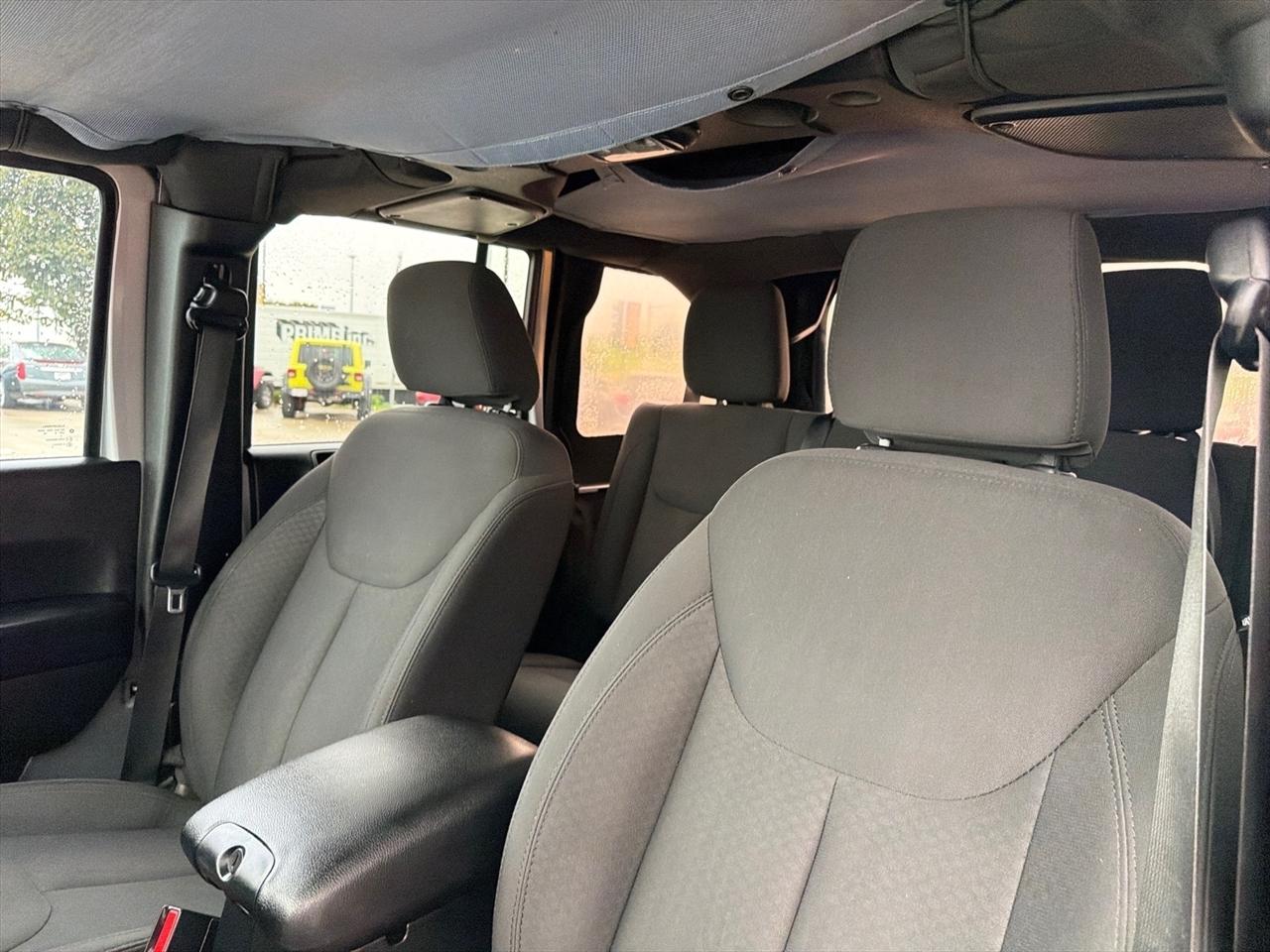 Jeep Wrangler JK Unlimited Sport S 4x4 2018