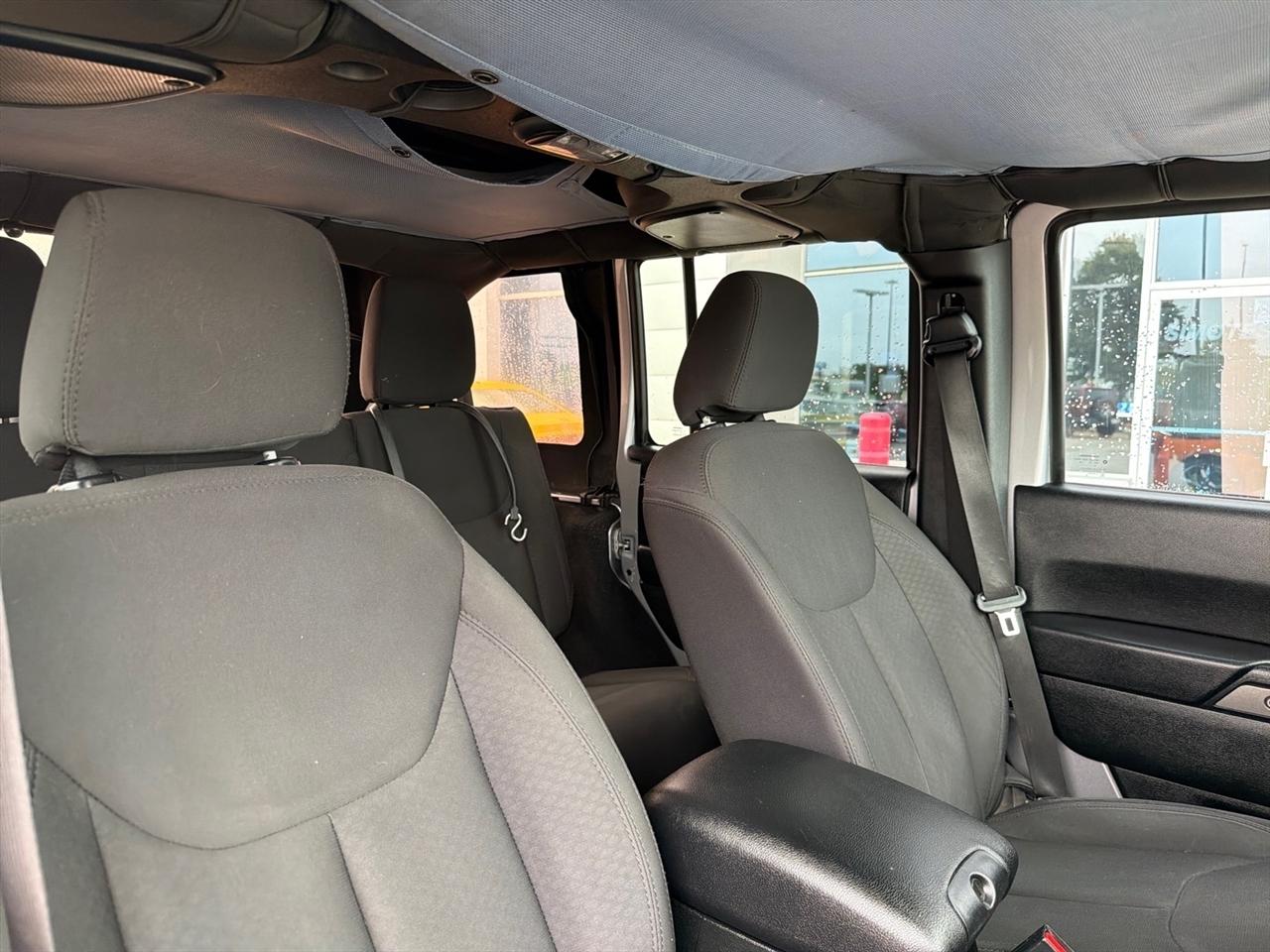 Jeep Wrangler JK Unlimited Sport S 4x4 2018