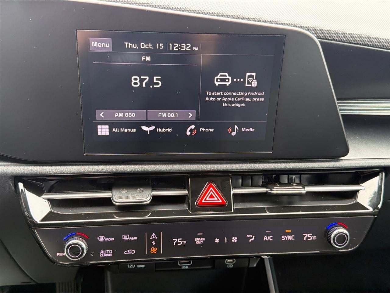Kia Niro LX FWD 2025