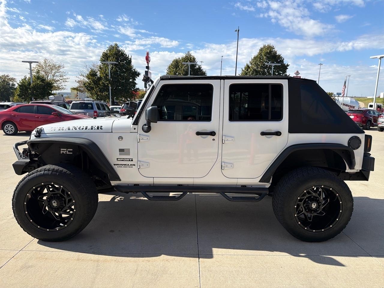 Jeep Wrangler Unlimited Sport 4x4 2017