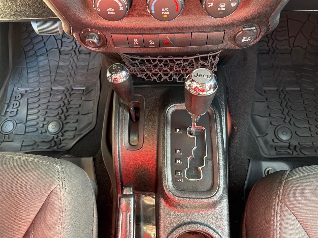 Jeep Wrangler Unlimited Sport 4x4 2017