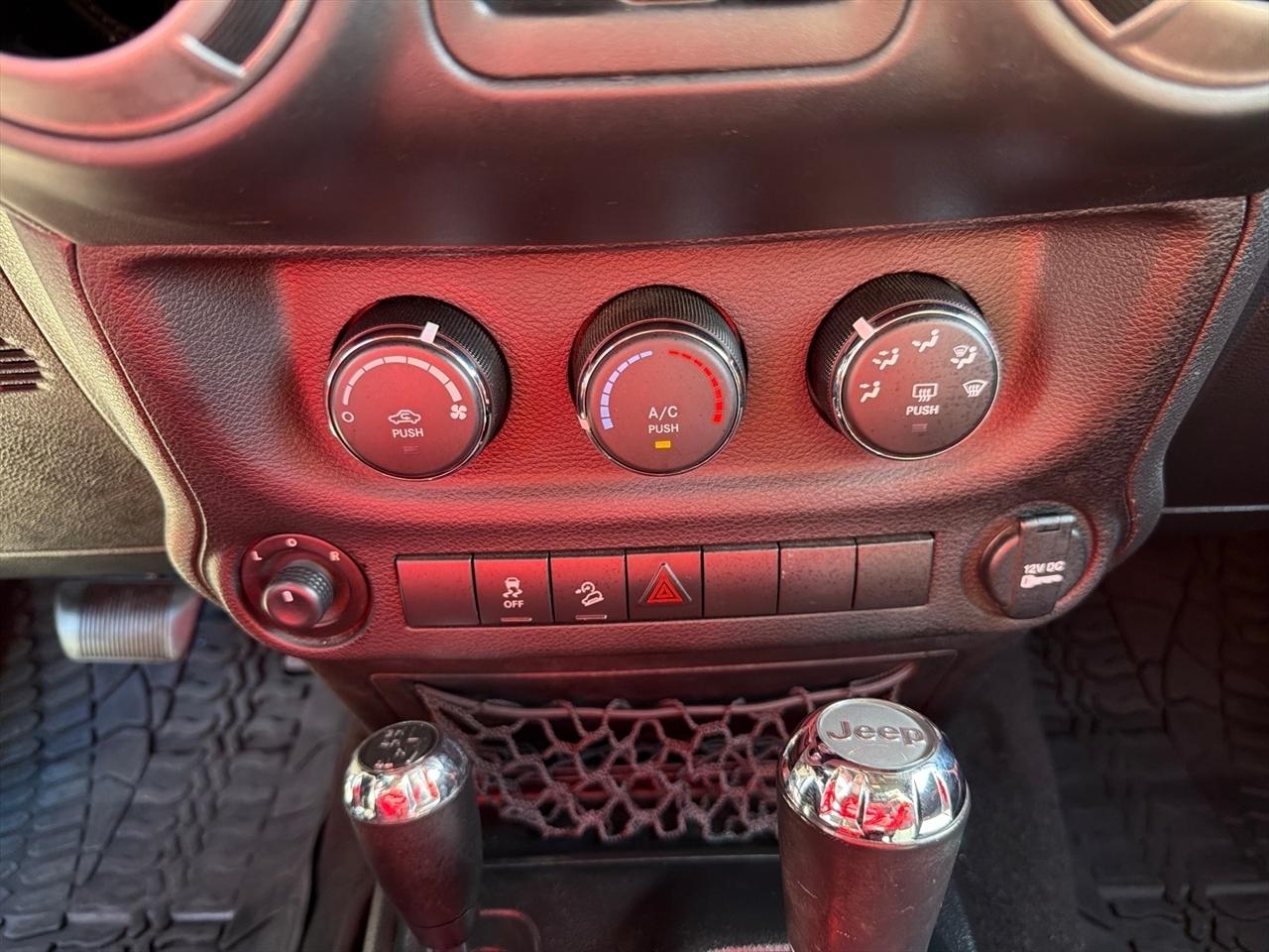 Jeep Wrangler Unlimited Sport 4x4 2017