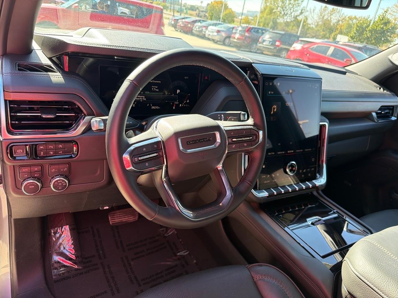 GMC Yukon XL 4WD 4dr Denali 2025