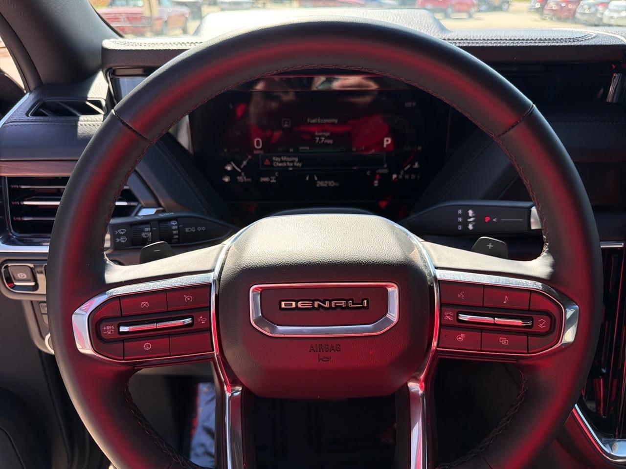 GMC Yukon XL 4WD 4dr Denali 2025