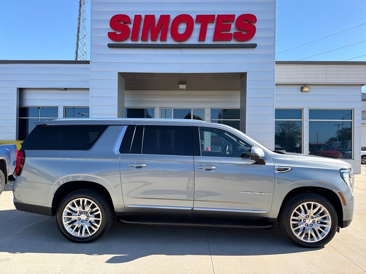 2025 GMC Yukon XL 4WD 4dr Denali