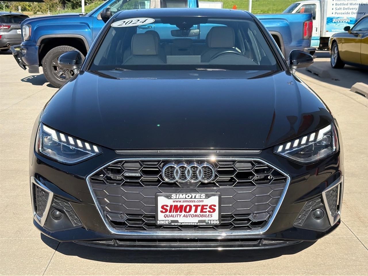 Audi A4 Sedan S line Premium Plus 45 TFSI quattro 2024
