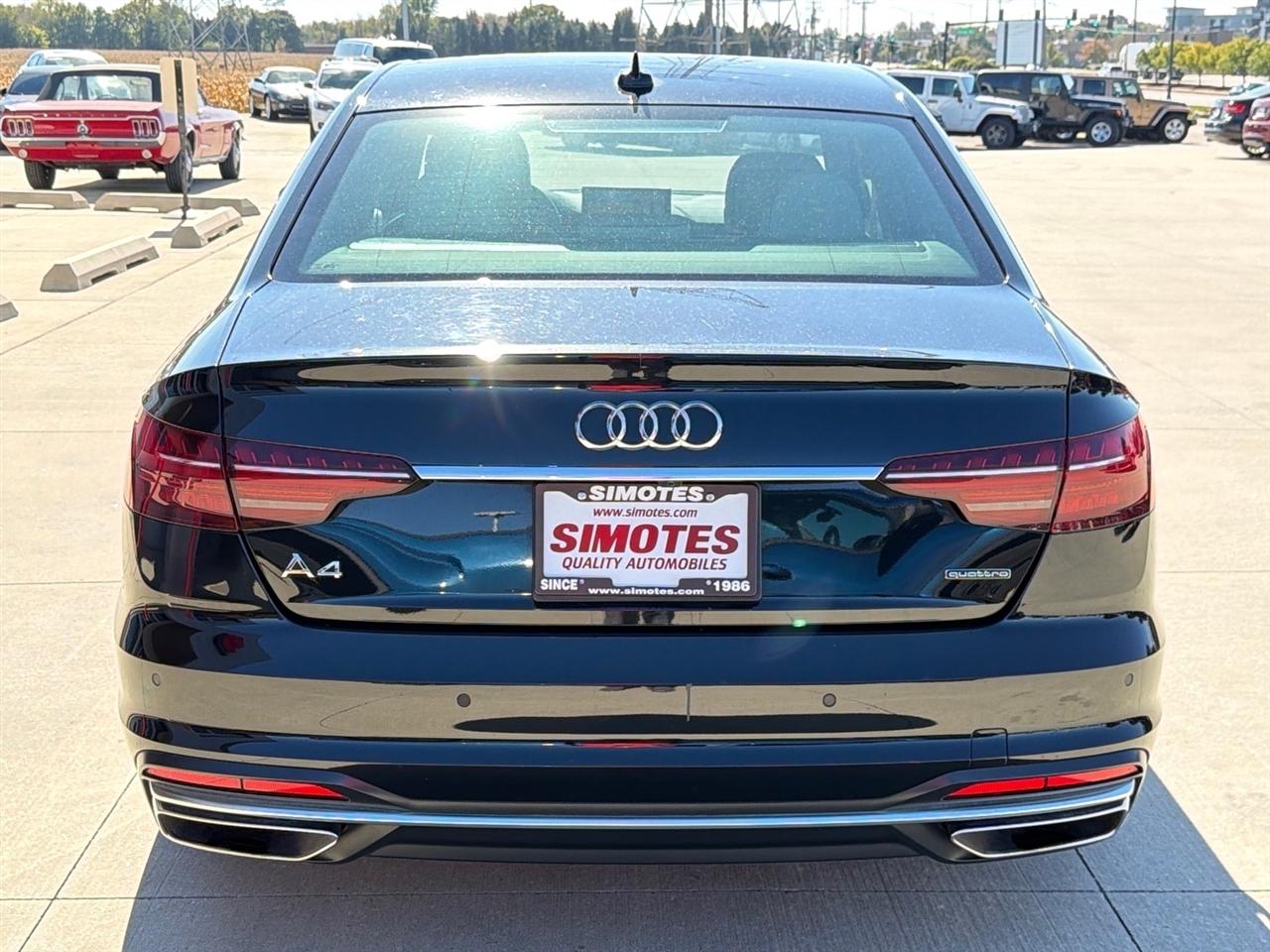 Audi A4 Sedan S line Premium Plus 45 TFSI quattro 2024