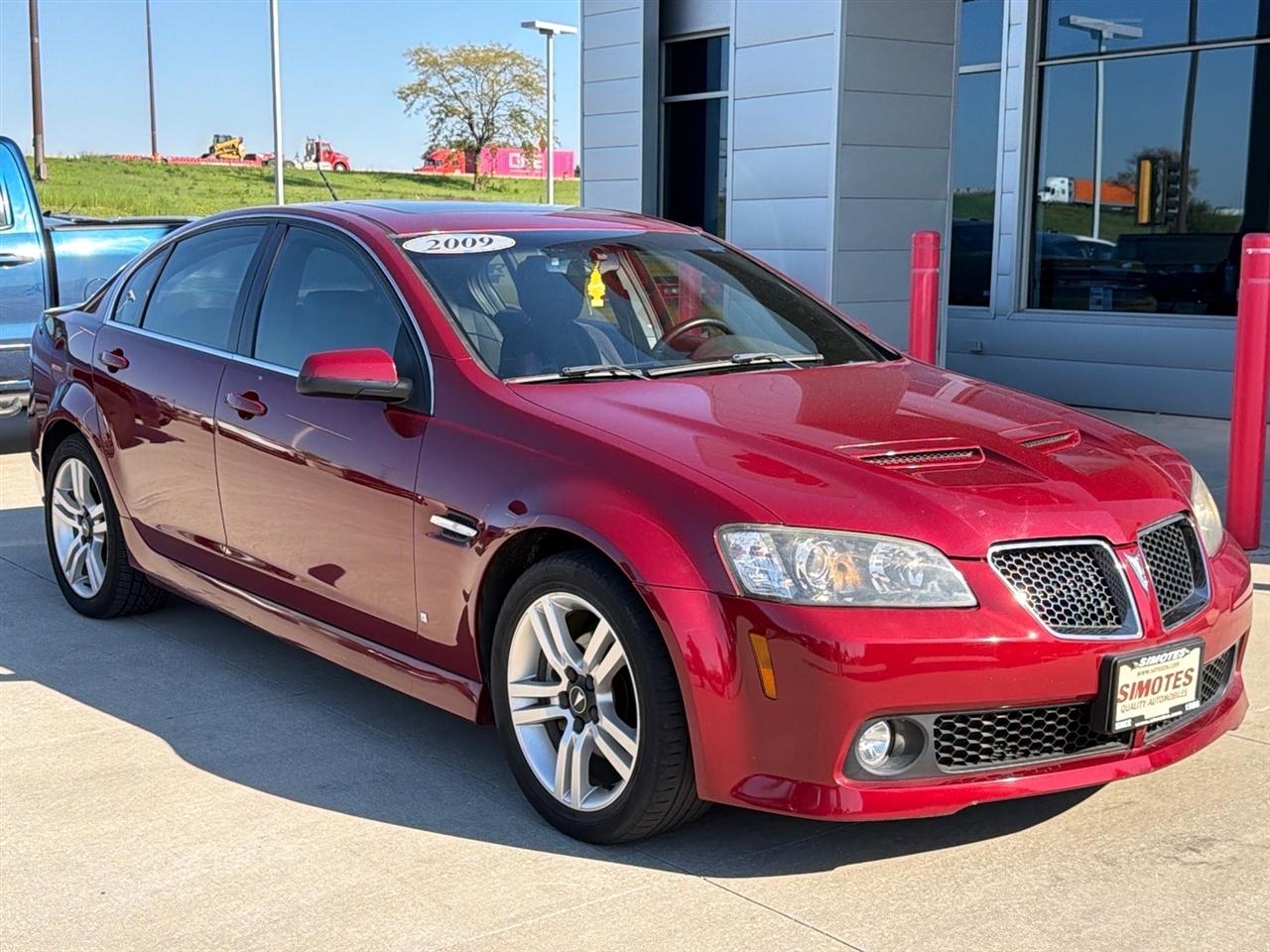 Pontiac G8 4dr Sdn 2009