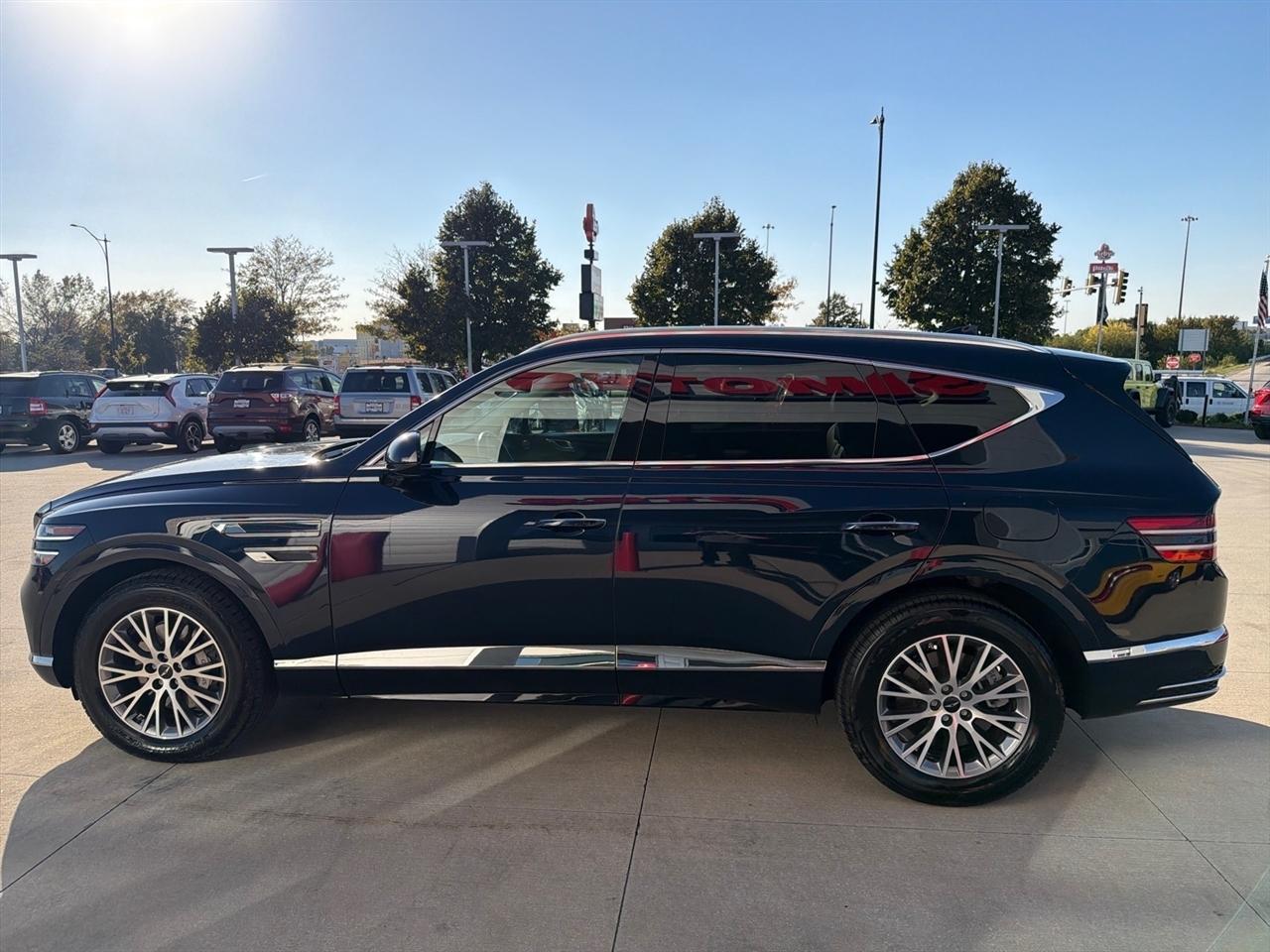 Genesis GV80 2.5T Standard AWD 2025