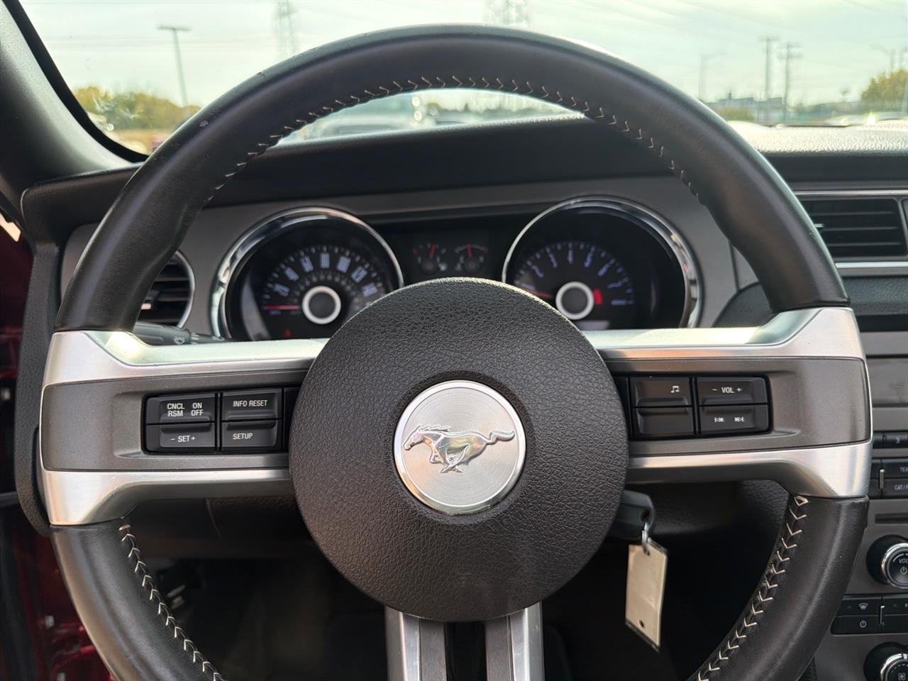 Ford Mustang 2dr Conv V6 2014