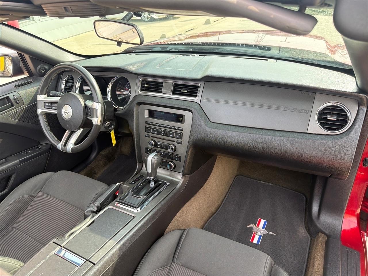 Ford Mustang 2dr Conv V6 2014