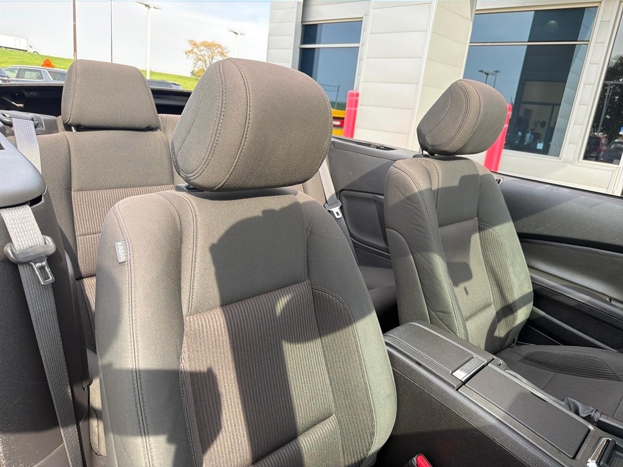 Ford Mustang 2dr Conv V6 2014